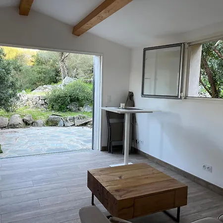 La Campagne Au Bord De La Ferienhaus Porto-Vecchio (Corsica)